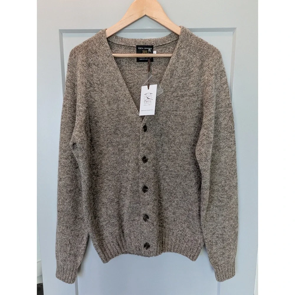 NWT Tough Boot Company Men's Cardigan Sweater L 100% Wool Made in Scotland‎
